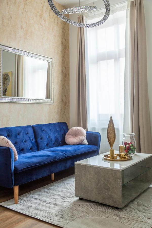 דירה Explore From A Luxurious Cozy *